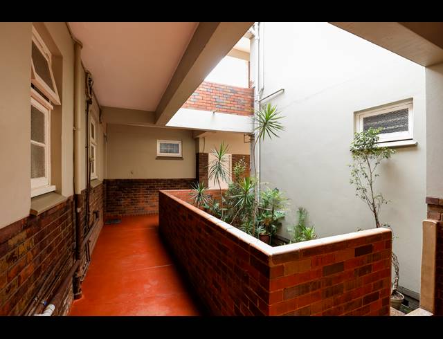 1.5 BEDROOM APARTMENT FOR SALE IN MUSGRAVE
